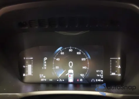 2017 Volvo Xc90 T5 Momentum from USA, damaged, VIN YV4102XK3H1116979